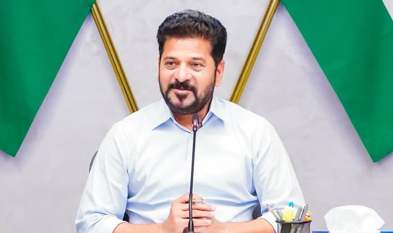 Revanth Reddy announces pension scheme for toddy tappers in Telangana